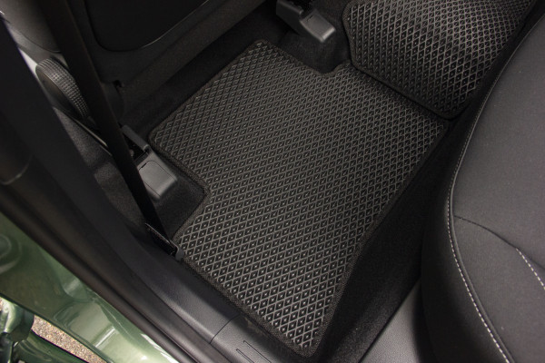 Фото - EVA коврики в салон авто EVAtech для Sportage (NQ5) Kia 2021 5 поколение SUV EU (KI42641CD5LA2RBB)