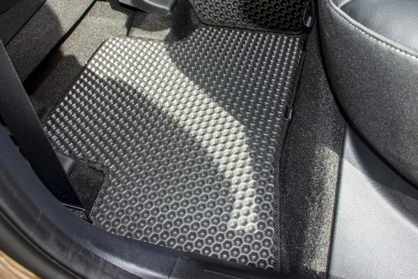 Фото - EVA коврики в салон авто EVAtech для Sportage (NQ5) Kia 2021 5 поколение SUV EU (KI42641C5SGB)