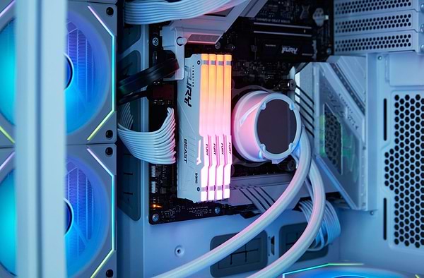 Фото - Память DDR Kingston Fury Beast White RGB 16GB/5200 DDR5 (KF552C40BWA-16)
