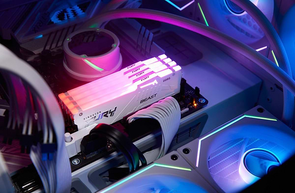 Фото - Память DDR Kingston Fury Beast White RGB 16GB/5200 DDR5 (KF552C40BWA-16)