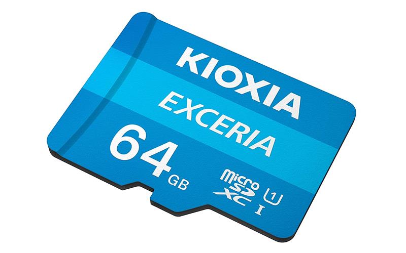 Фото - Карта памяти Kioxia MicroSDXC 64GB UHS-I Class 10 Exceria R100MB/s (LMEX1L064GG2) + SD-адаптер