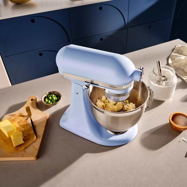 Фото - Кухонная машина KitchenAid Artisan 4,7 л (5KSM195PSEOA)