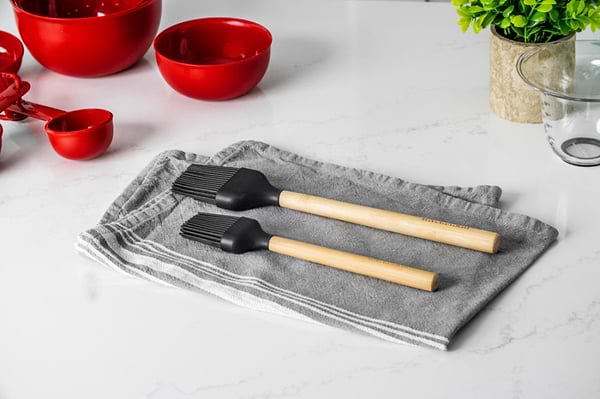 Фото - Кисть кулинарная KitchenAid Classic 22.1 см черный (KQG641OHOBE)