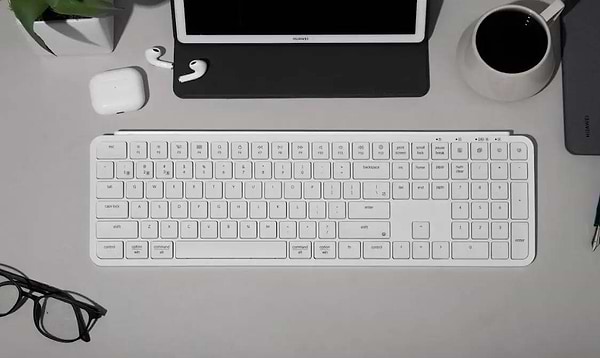 Фото - Клавіатура бездротова Keychron B6 Pro USB/WL/BT Ivory White (B6P-K8-UA)