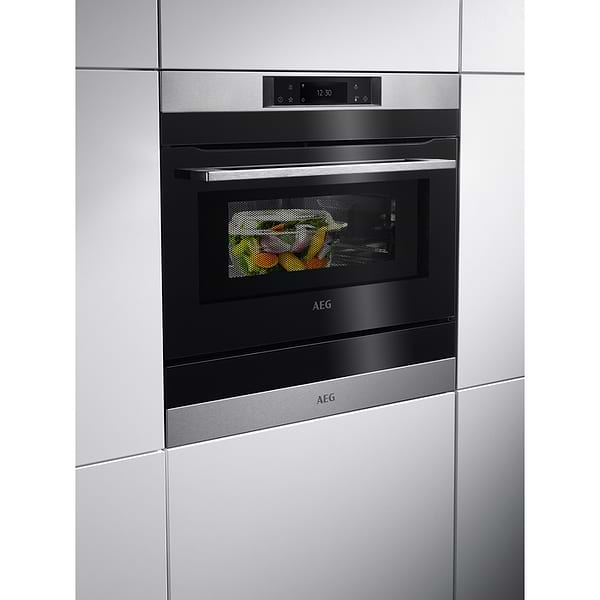Фото - Духовой шкаф электрический AEG KMK721880M