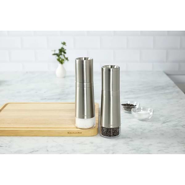 Фото - Набір млинків для спецій KitchenAid Universal 20,3 см 2 шт. (KOG988OSSSA)