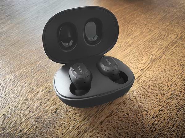 Фото - Наушники вкладыши беспроводные TWS Koss TWS250i True Wireless Mic
