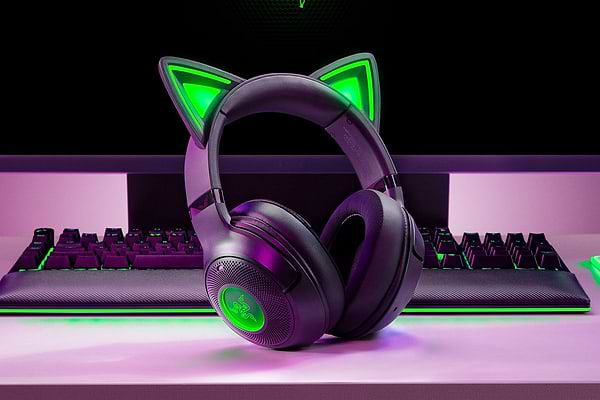 Фото - Навушники повнорозмірні бездротові Razer Kraken Kitty V2 BT Black (RZ04-04860500-R3M1)