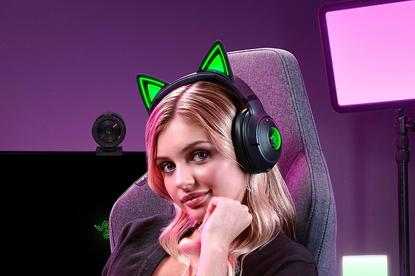 Фото - Навушники повнорозмірні бездротові Razer Kraken Kitty V2 BT Black (RZ04-04860500-R3M1)