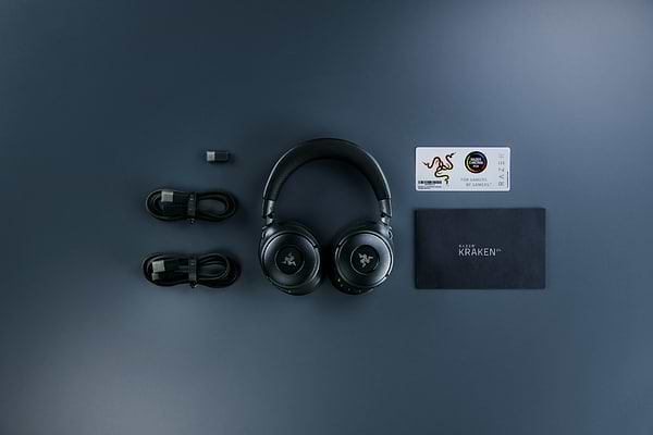 Фото - Гарнітура бездротова ігрова Razer Kraken V4 (RZ04-05170100-R3M1)