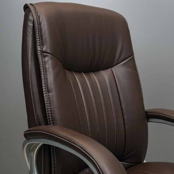 Фото - Кресло офисное Richman Франкфурт Ю Хром П2 M-1 (Tilt) Рокки 16