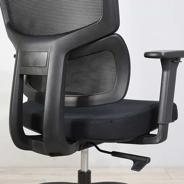 Фото - Крісло для геймерів Richman Концепт Пластик Synchro Сітка Чорна