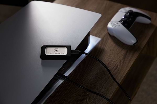 Фото - SSD-накопичувач зовнішній Kingston XS2000 BoC 500GB USB 3.2 Gen 2x2 IP55 Silver (SXS2000/500GA)