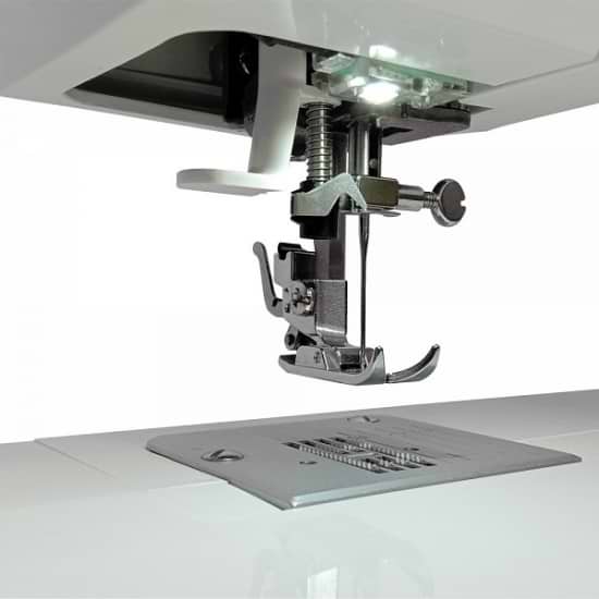 Фото - Швейна машина Lеader Lavender