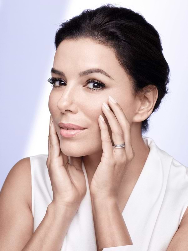 Фото - Крем для шкіри навколо очей L'Oreal Revitalift Філ антивіковий 15 мл (3600523201310)