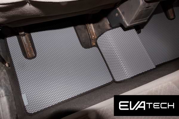 Фото - EVA коврики в салон авто EVAtech для Priora 2170 Lada 2007-2018 1 поколение Sedan EU LA3126CH5KBB