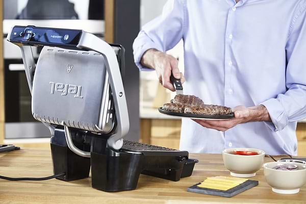 Фото - Гриль-барбекю електричний Tefal GC750D30 OptiGrill Elite