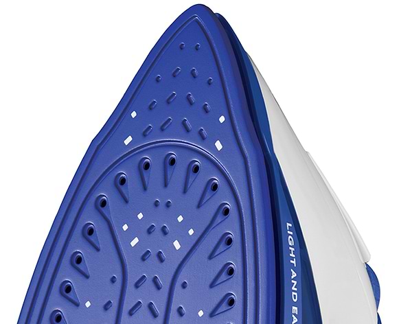 Фото - Праска Russell Hobbs 26483-56 Light&Easy Brights Sapphire Iron