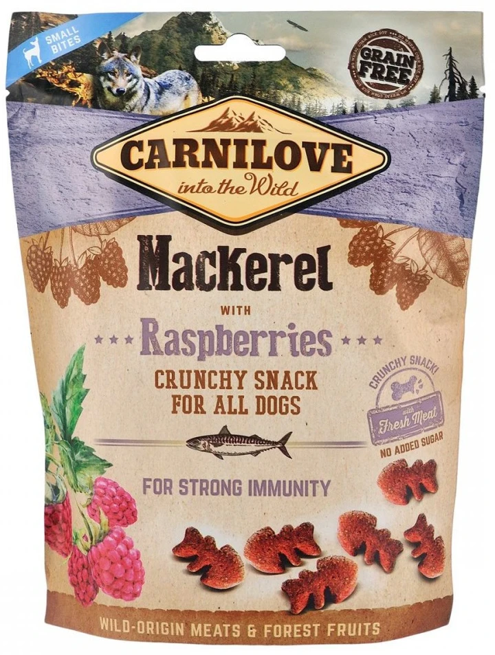 Лакомство для собак Carnilove Dog Crunchy Snack Mackerel with Raspberries для крепкого иммунитета со скумбрией и малиной 200 г (8595602528875)