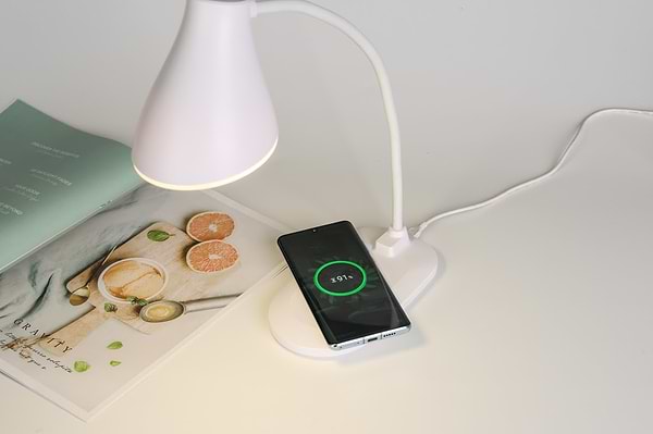 Фото - Уцінка - Настільна лампа FunDesk LC6 White #