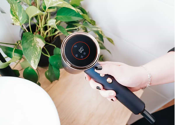 Фото - Фен Concept BLDC PROFI Care VV8100