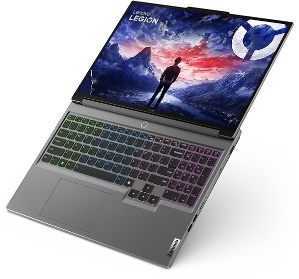 Фото - Ноутбук ігровий Lenovo Legion Pro5 16IRX9 (83DG00KKRA) Luna Grey