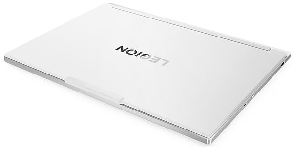 Фото - Ноутбук ігровий Lenovo Legion 7 16IAX10 (83KY005YRA) Glacier White