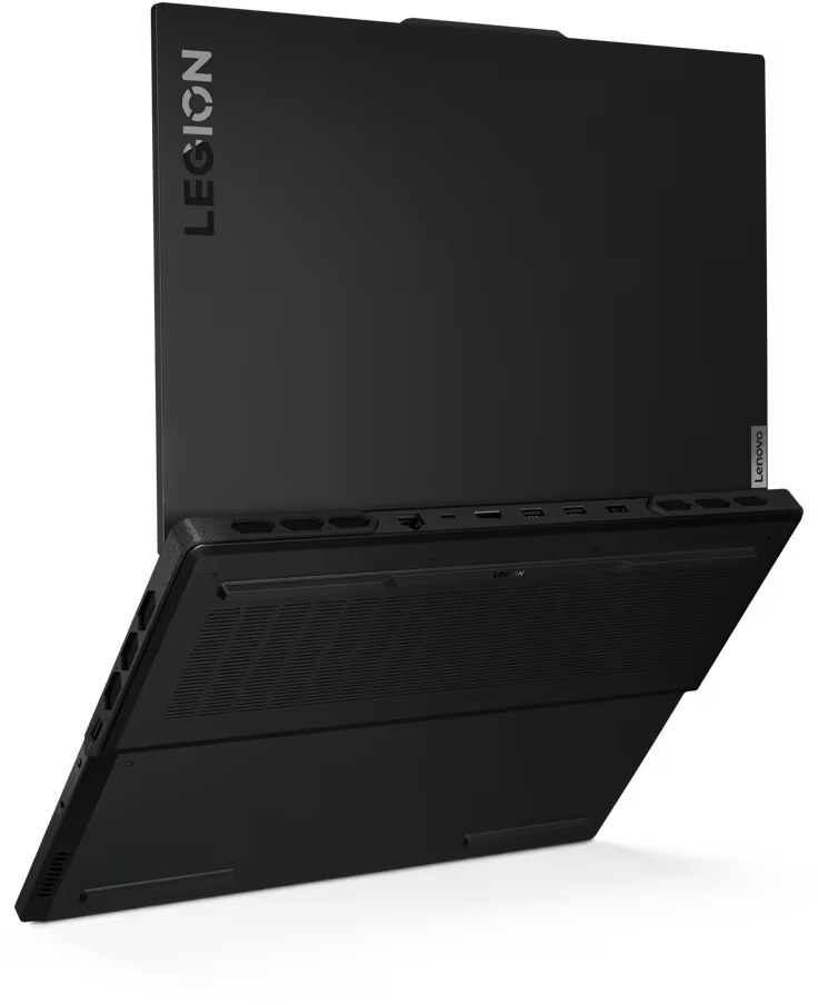 Фото - Ноутбук игровой Lenovo Legion Pro 7 16IRX9H (83DE005MRA) Eclipse Black