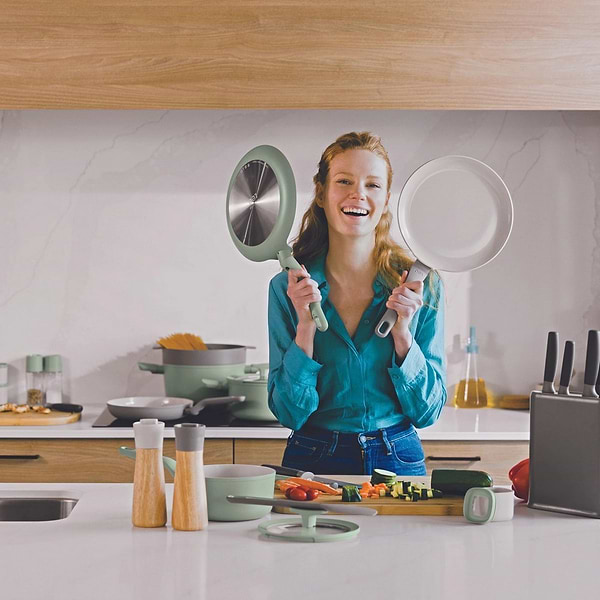 Фото - Сковорода універсальна Berghoff 3950446 LEO BALANCE Sage 30 см 2.9 л