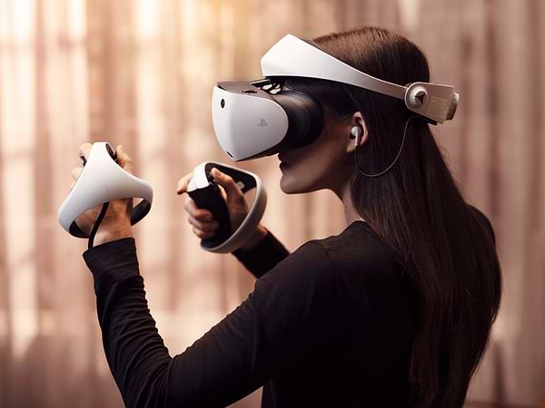 Фото - Очки виртуальной реальности PlayStation ®VR2