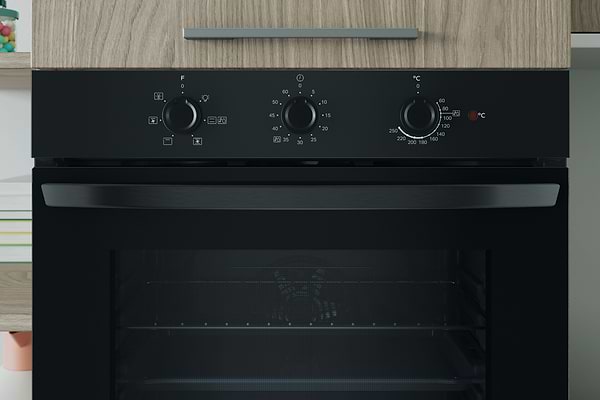 Фото - Духовой шкаф Indesit IO 235H B