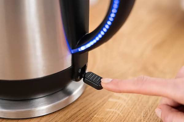 Фото - Электрический чайник Zelmer ZCK7950