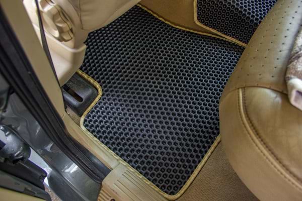 Фото - EVA коврики в салон авто EVAtech для Freelander (L314) 5-doors (without rest pedal) Land Rover 1997-2006 1 поколение SUV EU LR22001CB5TL2RBB