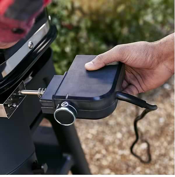 Фото - Гриль-барбекю електричний Weber Lumin 2000 з підставкою, Black (92010879)