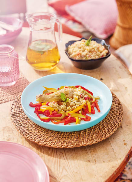 Фото - Тарелка обеденная Luminarc Friends Time Turquoise 30 см (P6362)