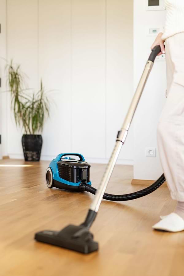 Фото - Пилосос для сухого прибирання без мішка Gorenje VCE01G4AHGR