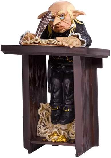 Фото - Коллекционная фигурка Harry Potter HARRY POTTER Gringotts Goblin - Magical Creatures No. 10 (NN7552)