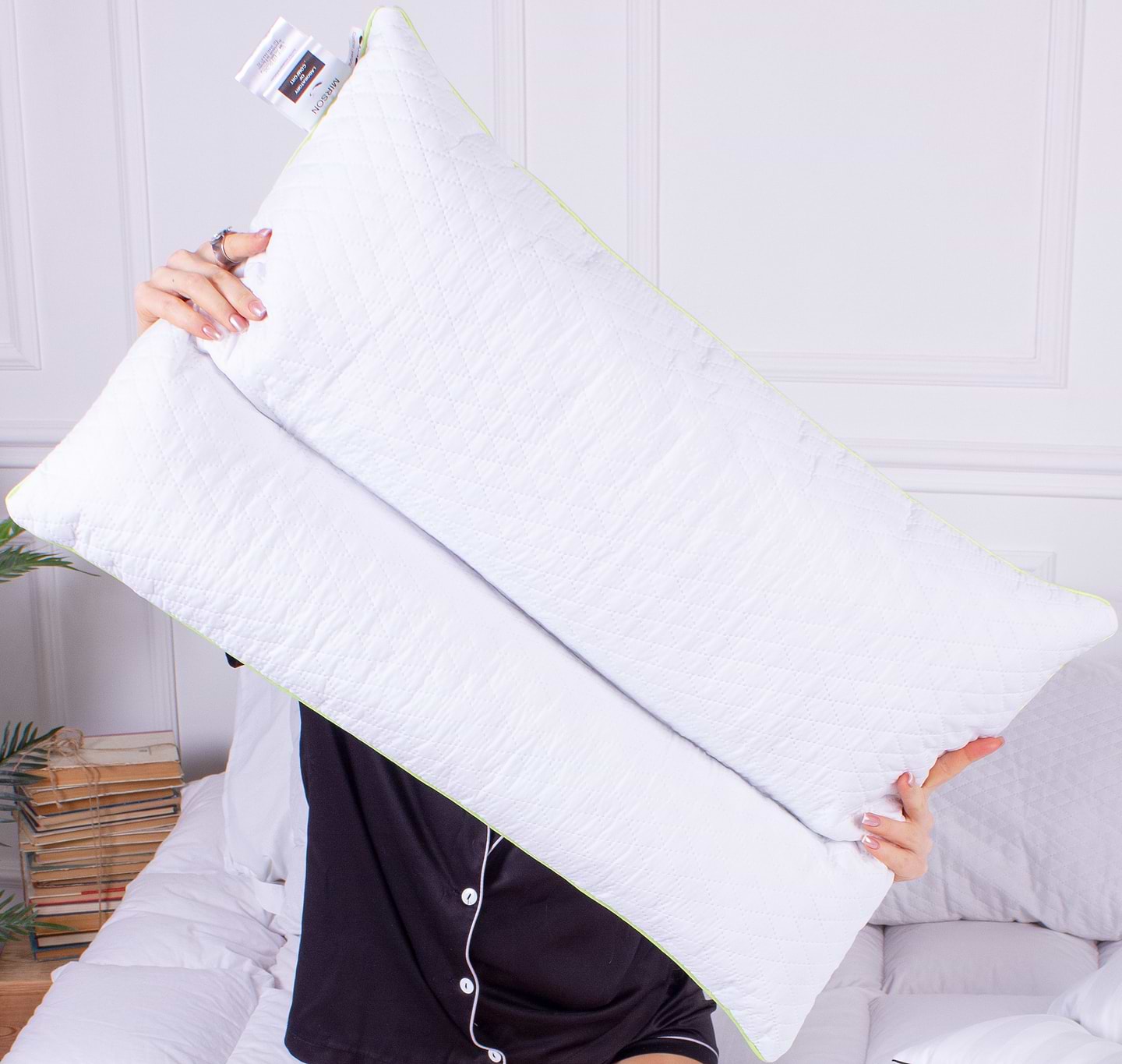 Подушка ортопедична MirSon №4300 Mikrosatin Simple (2200006425342)