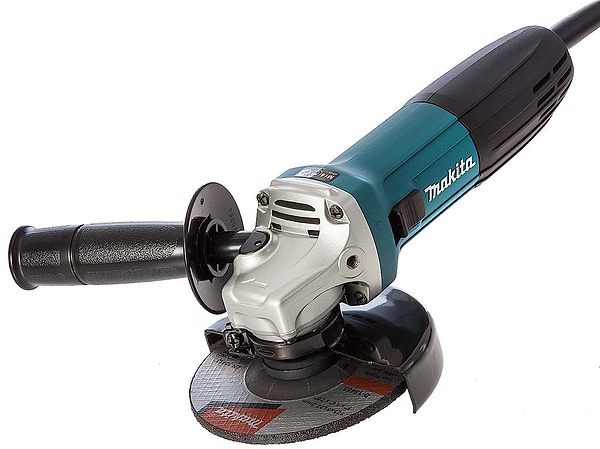 Фото - Болгарка Makita GA5030