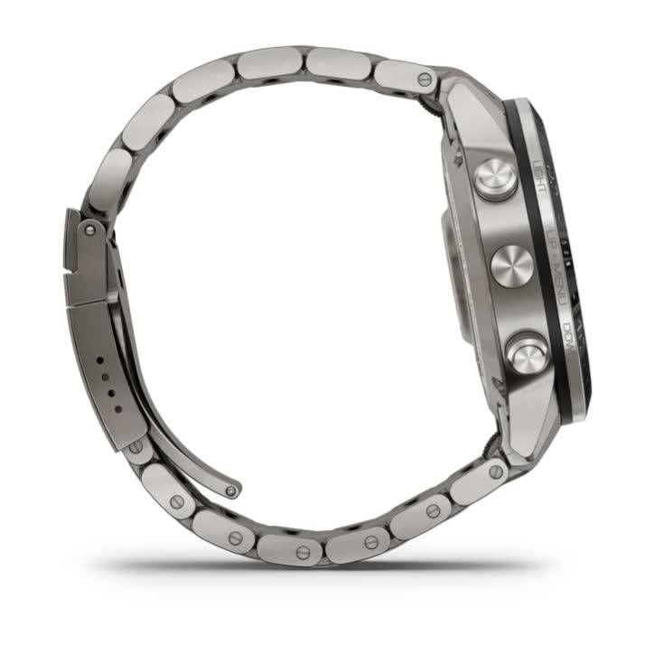 Фото - Смарт-часы Garmin MARQ Aviator Gen 2 (010-02648-01)