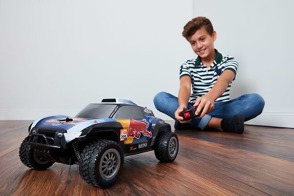 Фото - Радиоуправляемая машинкаHappyPeople Машина на РУ "RED BULL X-raid MINI JCW Buggy" 1:16, 30 cм, 2.4 Ghz (ГГц) (H30045)