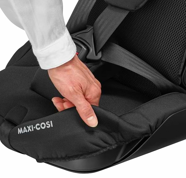 Фото - Автокрісло Maxi-Cosi Nomad Plus Authentic Black