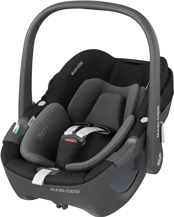 Фото - Автокресло Maxi-Cosi Pebble 360 Essential Black
