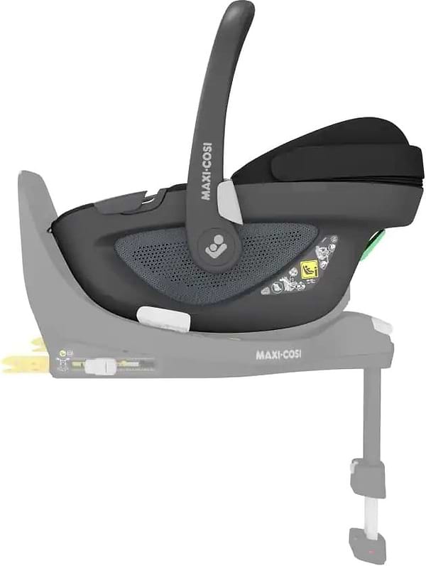 Фото - Автокресло Maxi-Cosi Pebble 360 Essential Black