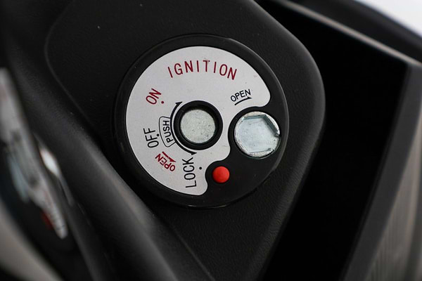 Фото - Електроскутер Maxxter NEON Black