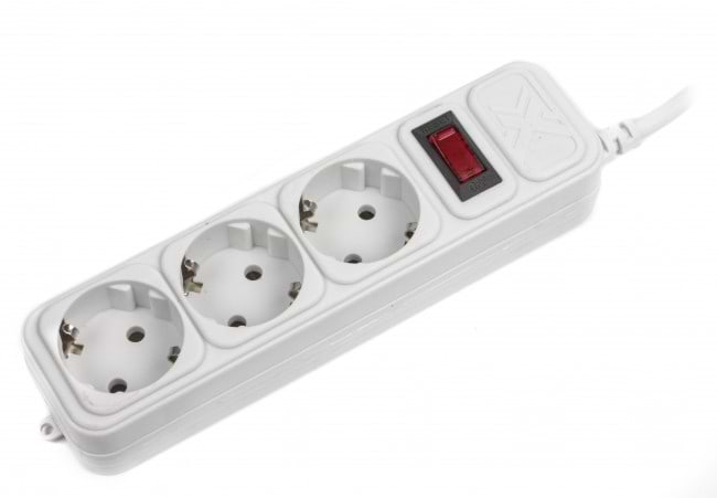 Сетевой фильтр Maxxter SPM3-G-10G, 3 розетки, 3m White