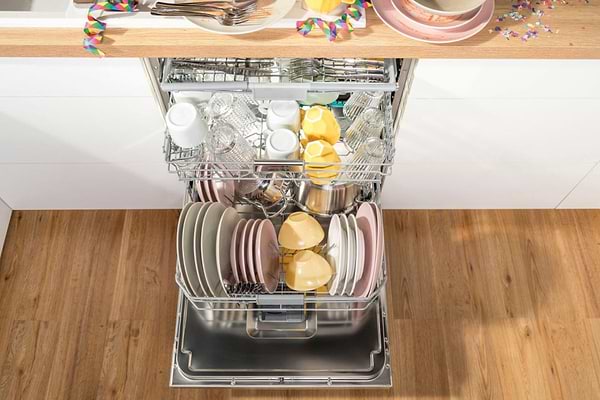 Фото - Посудомийна машина вбудована Gorenje GV 693 C61AD