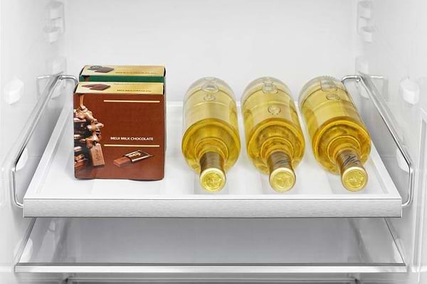 Фото - Холодильник Hisense RS818N4TIE