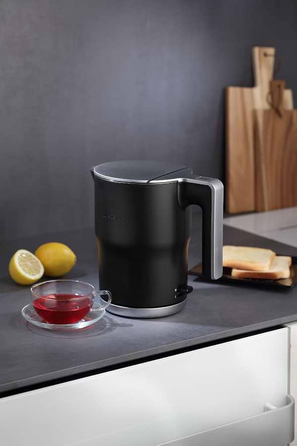 Фото - Электрический чайник Gorenje K15ORAB