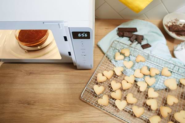 Фото - Мікрохвильова піч (НВЧ) Gorenje MO20S4W